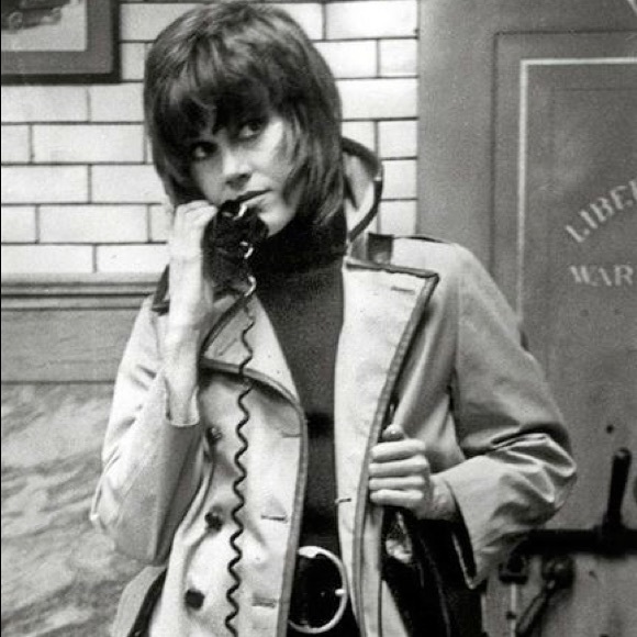 Iconic Jane Fonda - Picture 10 of 16